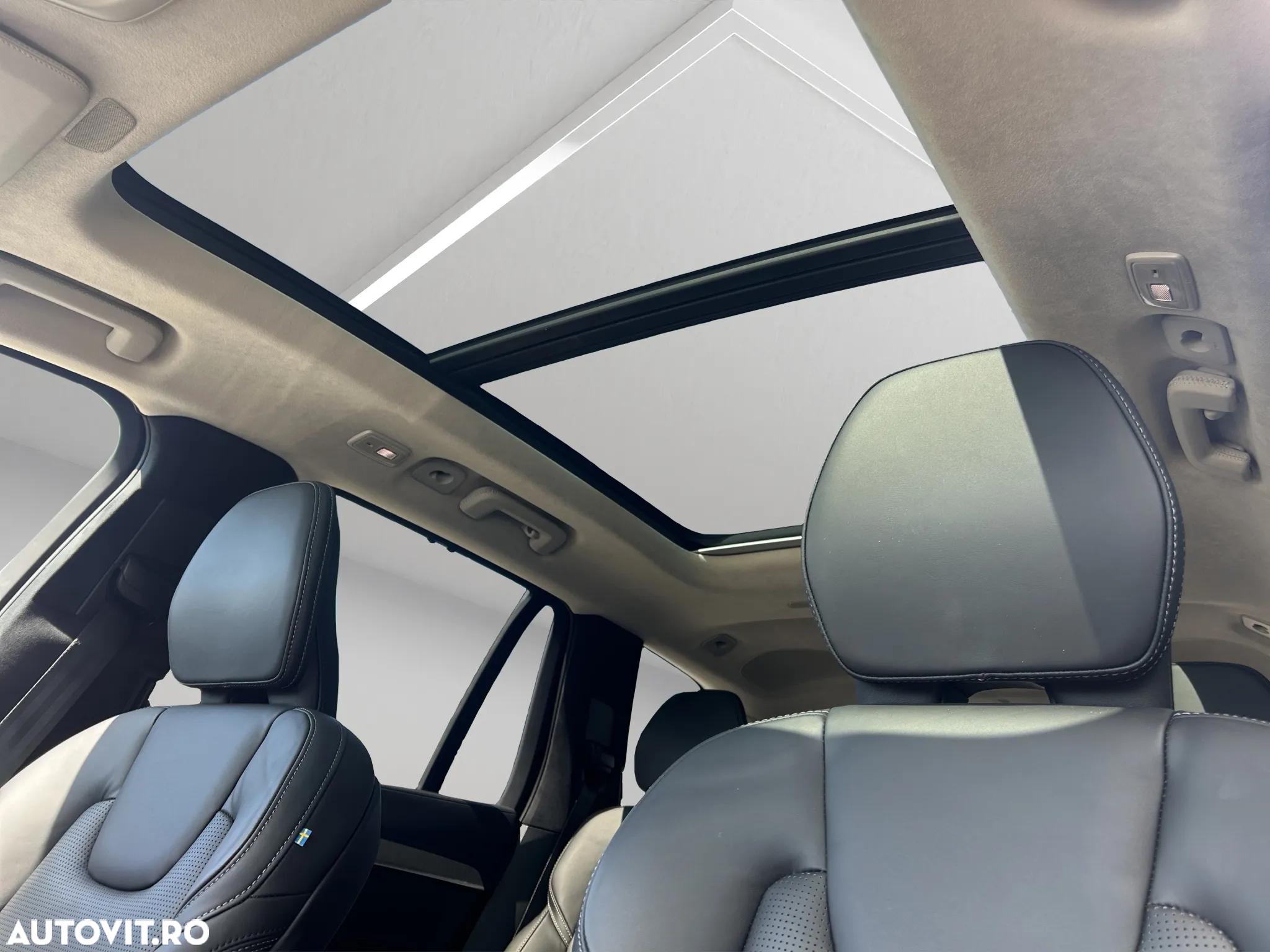 Volvo XC 90 - 19