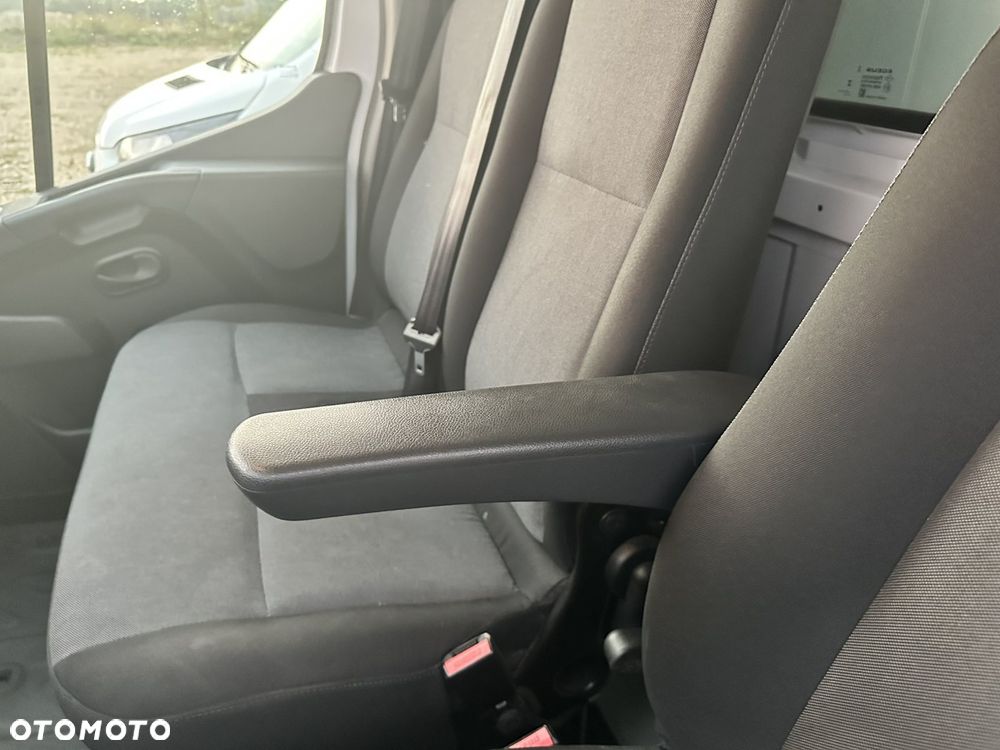 Renault Master - 17