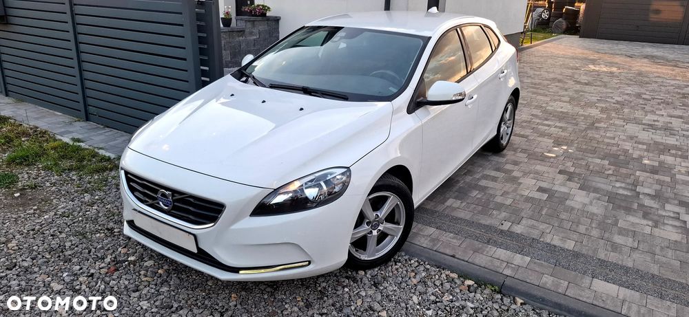 Volvo V40 D4 Kinetic - 4
