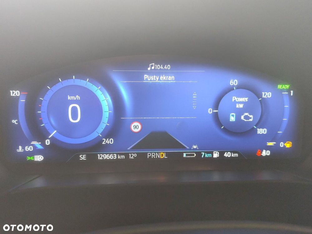 Ford Kuga - 28