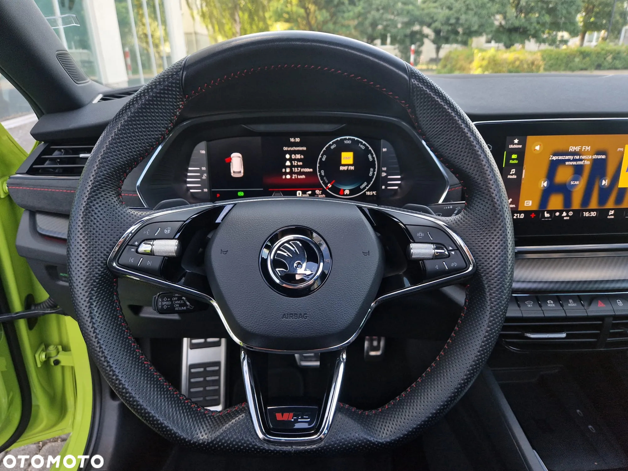 Skoda Octavia 2.0 TSI RS DSG - 30