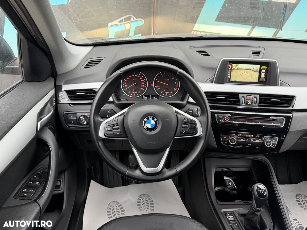 BMW X1 xDrive18d - 10