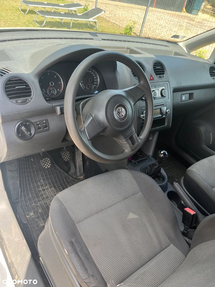 Volkswagen Caddy - 12