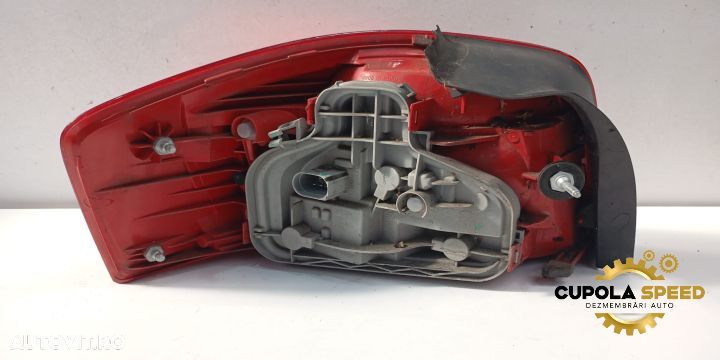 Lampa / Tripla stop dreapta pe aripa Coupe 8P3945096A Audi A3 8P/8PA - 2