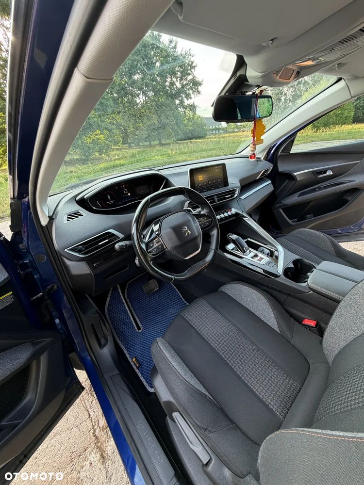 Peugeot 3008 1.5 BlueHDi Active S&S EAT8 - 4