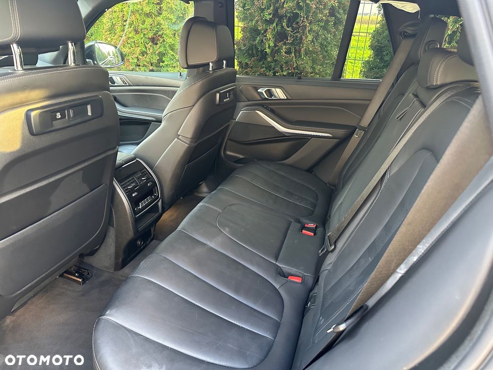 BMW X5 xDrive45e - 13