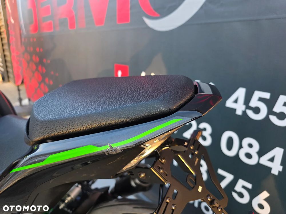 Kawasaki Z 900 - 27