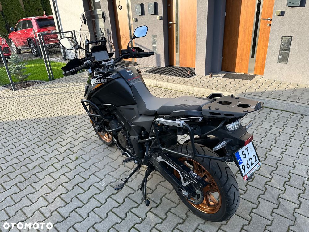 Suzuki V-STROM - 4