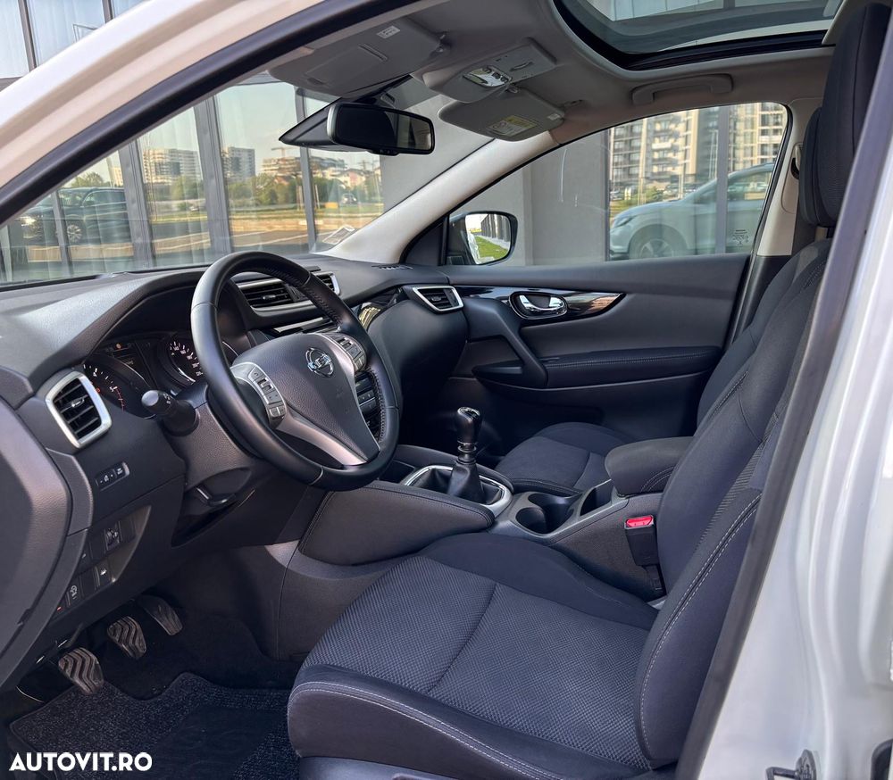 Nissan Qashqai 1.5 DCI Start/Stop Tekna - 13