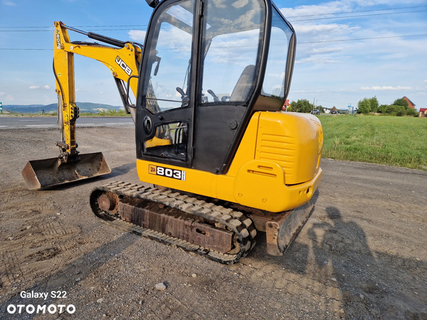 JCB 803