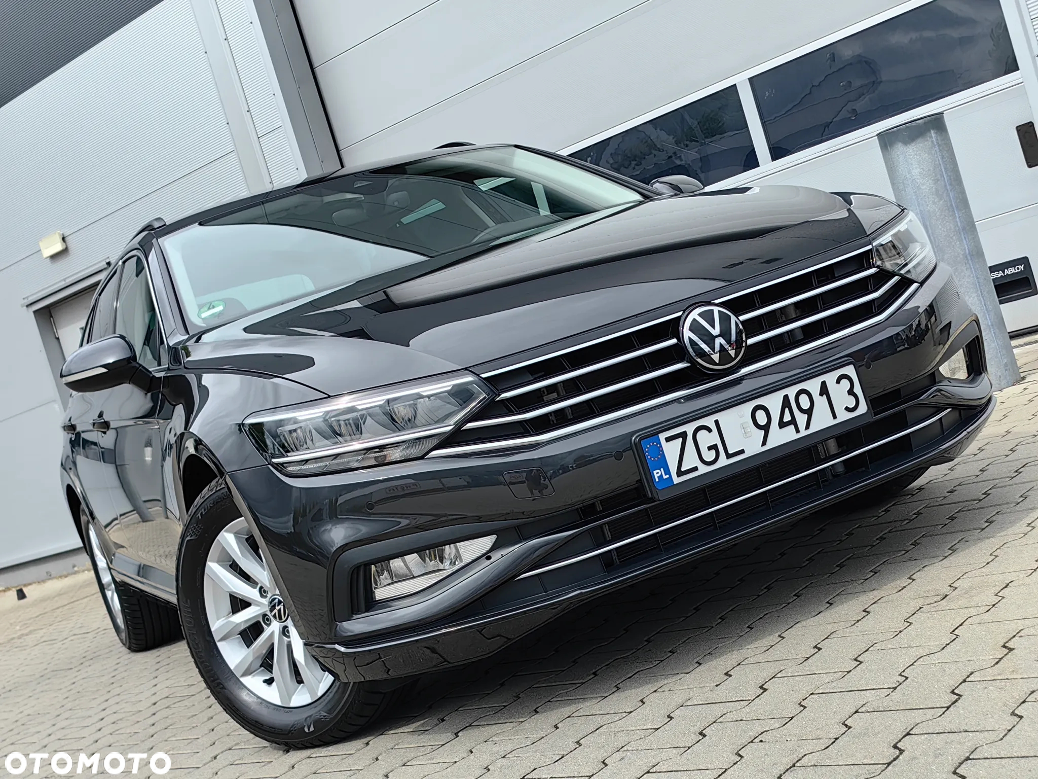 Volkswagen Passat Variant 1.5 TSI OPF DSG Highline - 37