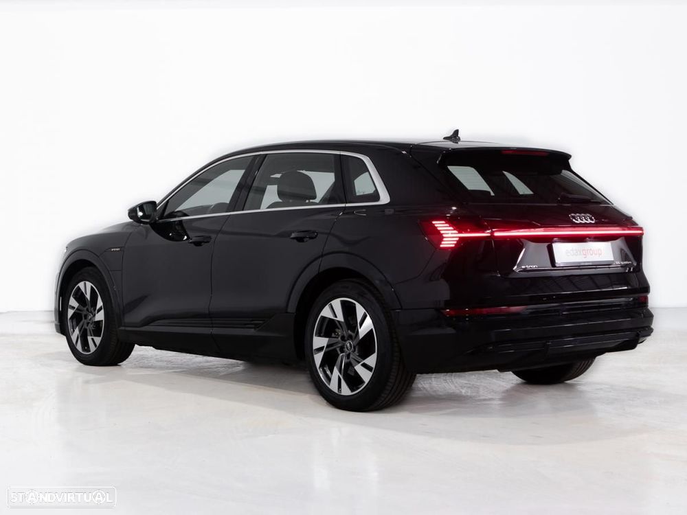 Audi e-tron 55 quattro S line - 4