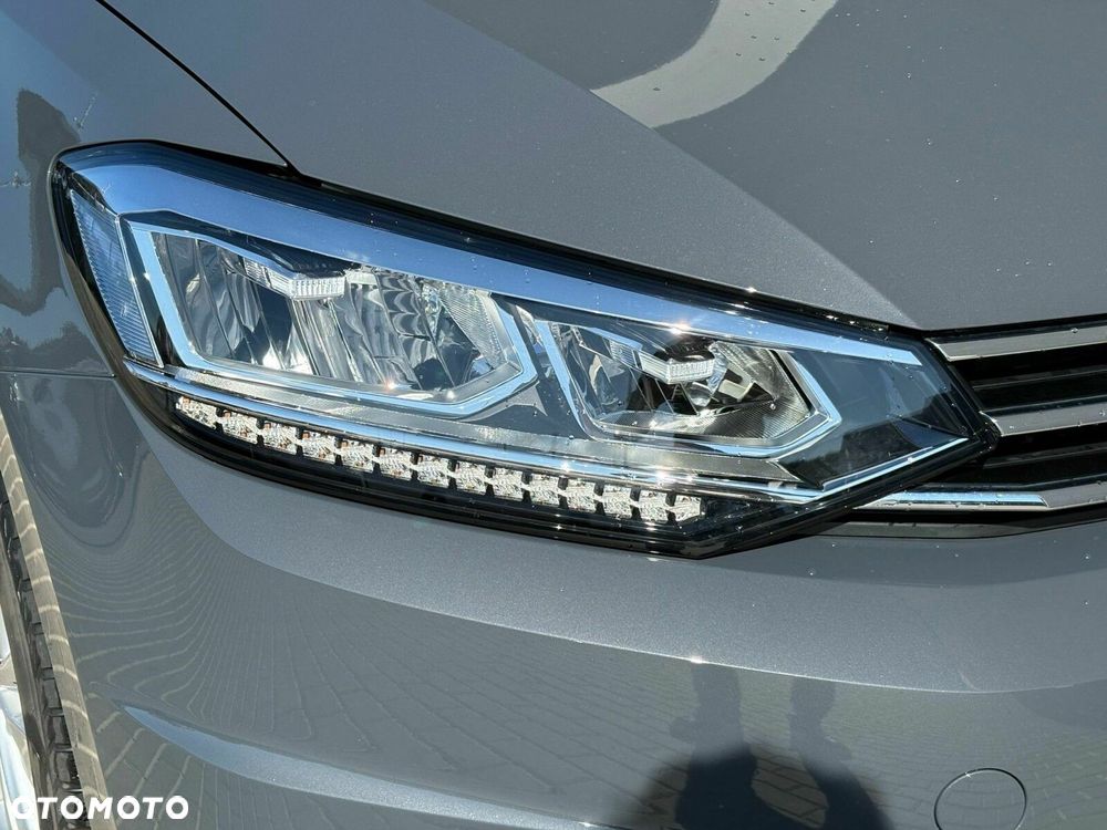 Volkswagen Touran 1.5 TSI EVO Comfortline - 20