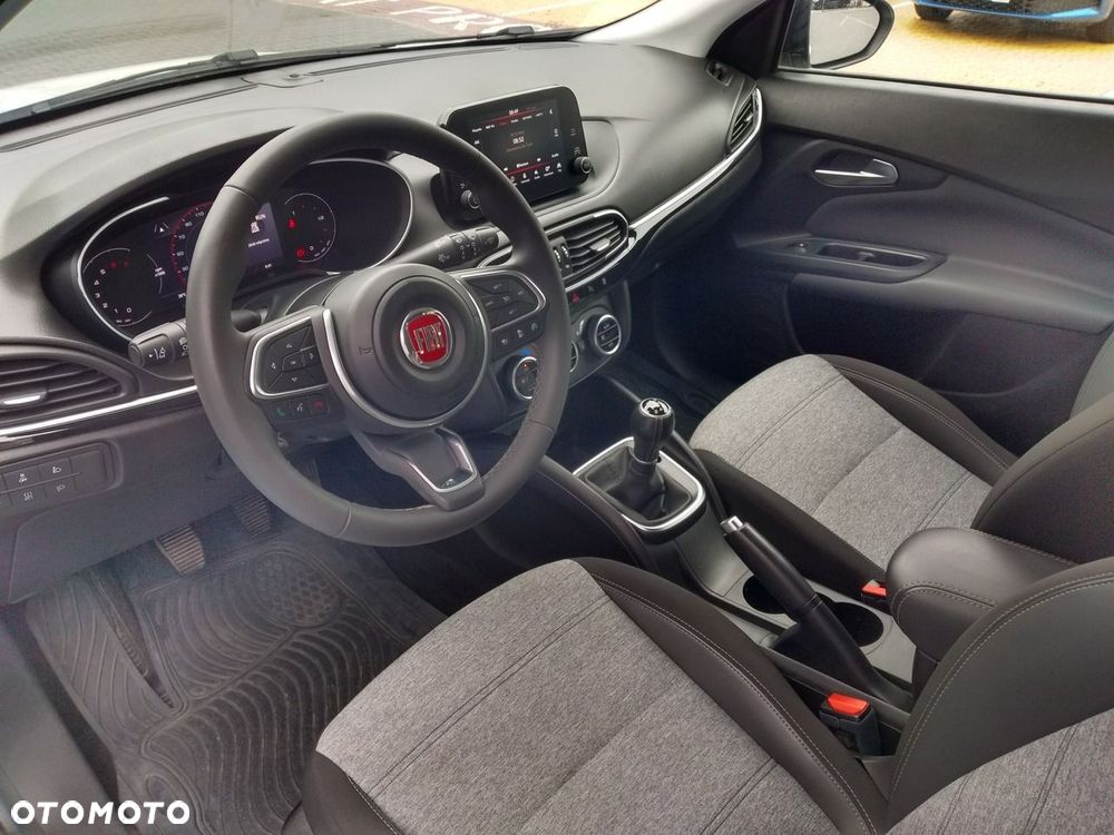 Fiat Tipo 1.0 T3 Cross - 9