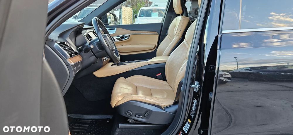 Volvo XC 90 D5 AWD Inscription - 26