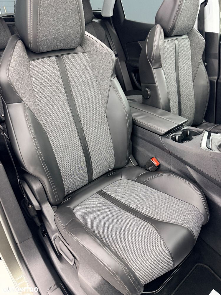 Peugeot 3008 PureTech 130 Stop & Start Allure - 12