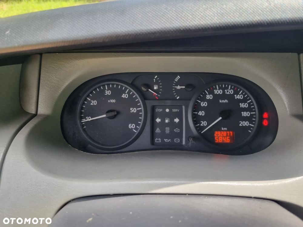 Renault Trafic - 12