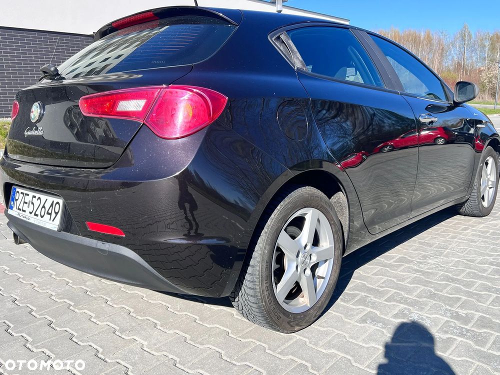 Alfa Romeo Giulietta 1.6 JTDM Veloce - 15