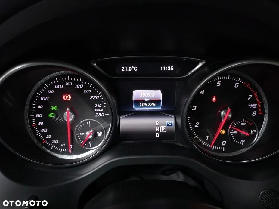 Mercedes-Benz CLA - 16