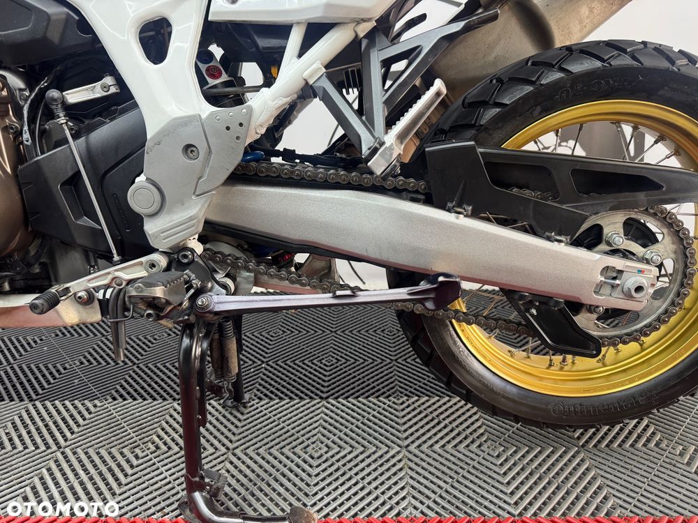 Honda CRF - 18
