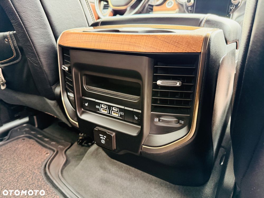 RAM 1500 5.7 Crew Cab Longbed Longhorn Chrome - 34