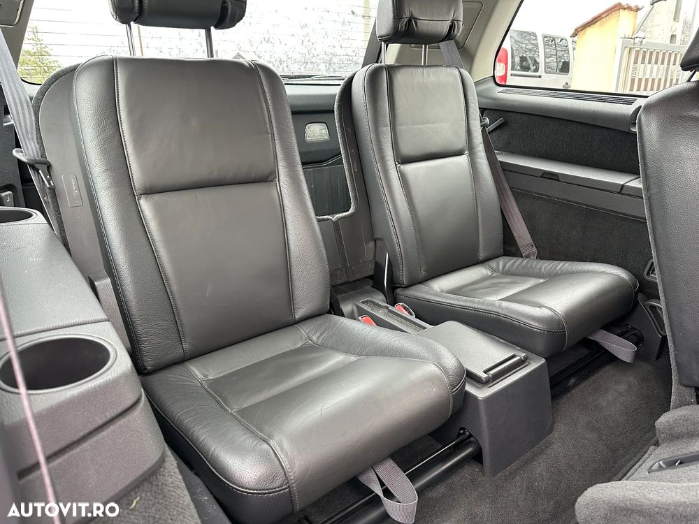Volvo XC 90 2.4D Executive - 28
