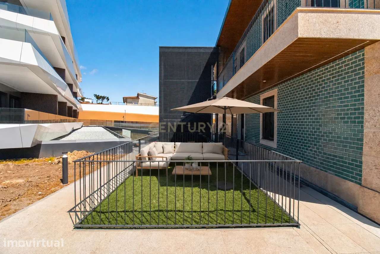 Apartamento/Moradia Duplex Novo com Terraço Privativo – Barroselas, Vi - Grande imagem: 5/53