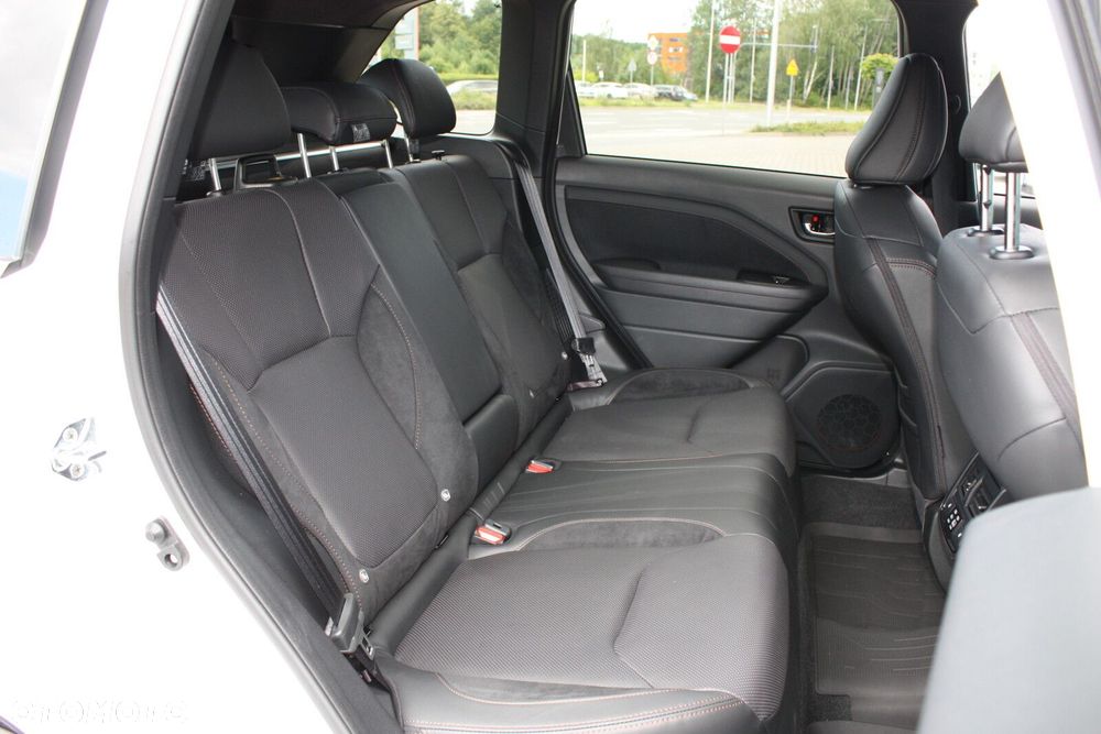 Subaru Forester 2.0i-L Platinum (EyeSight) Lineartronic - 26