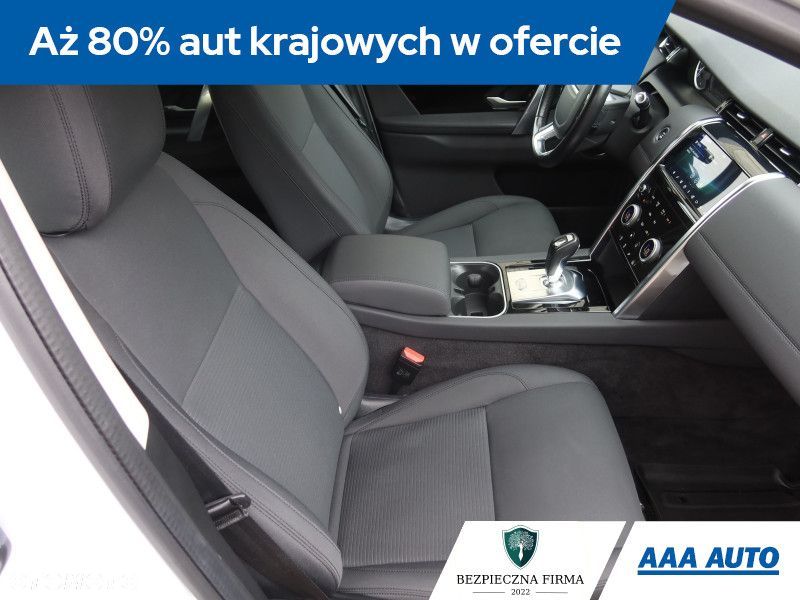 Land Rover Discovery Sport - 10