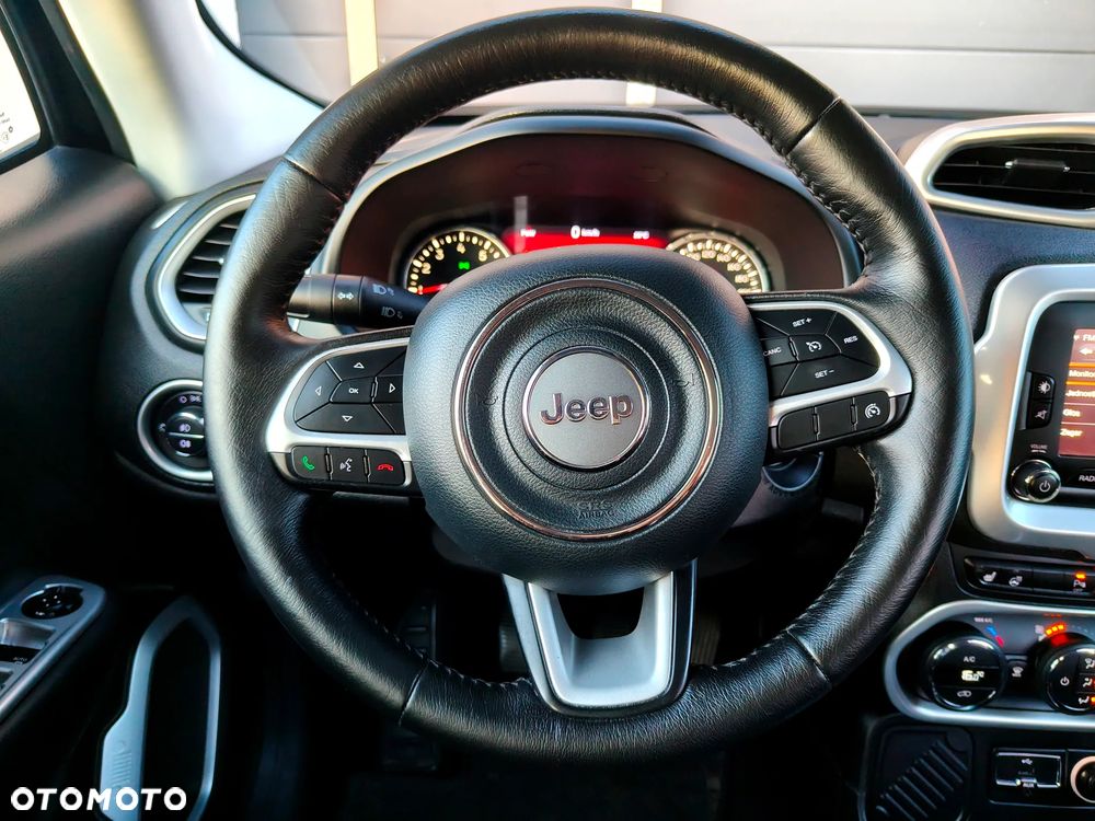 Jeep Renegade 1.4 MultiAir Limited - 24