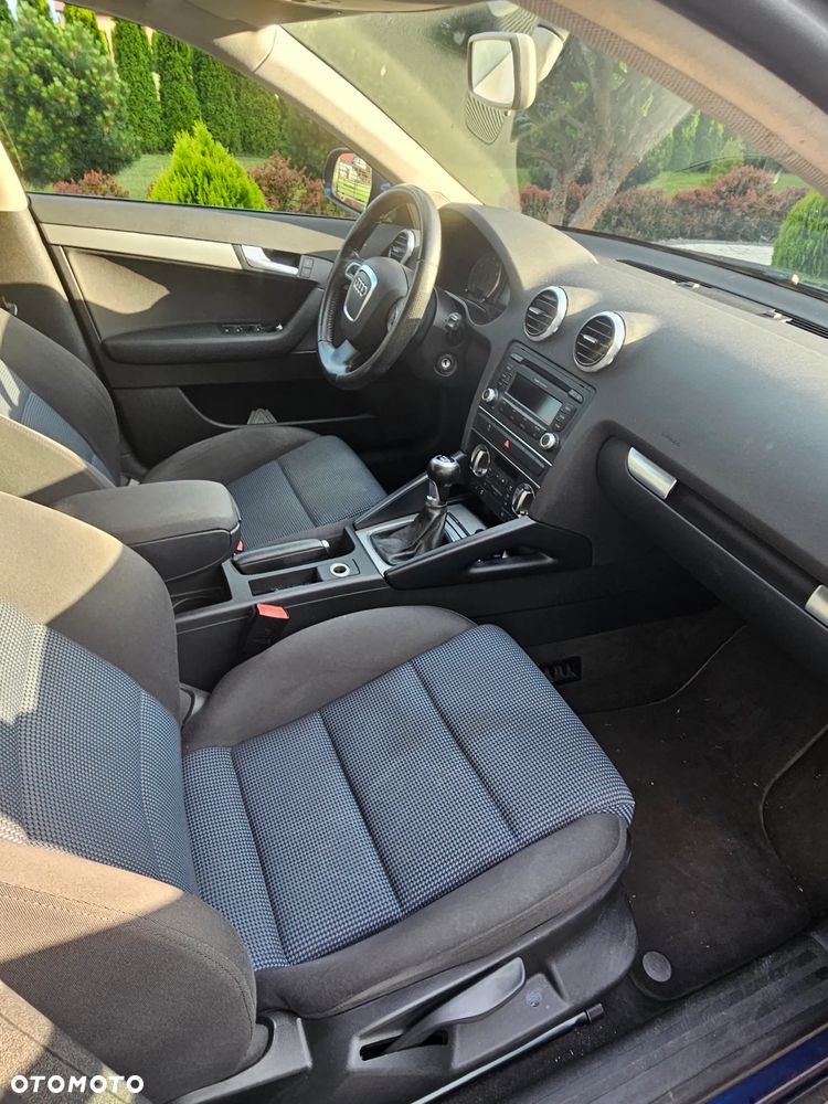 Audi A3 Sportback 2.0 TFSI Attraction - 8