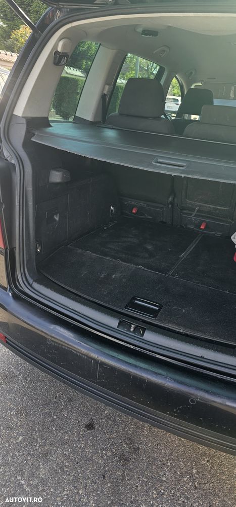Volkswagen Touran 1.9 TDI - 14