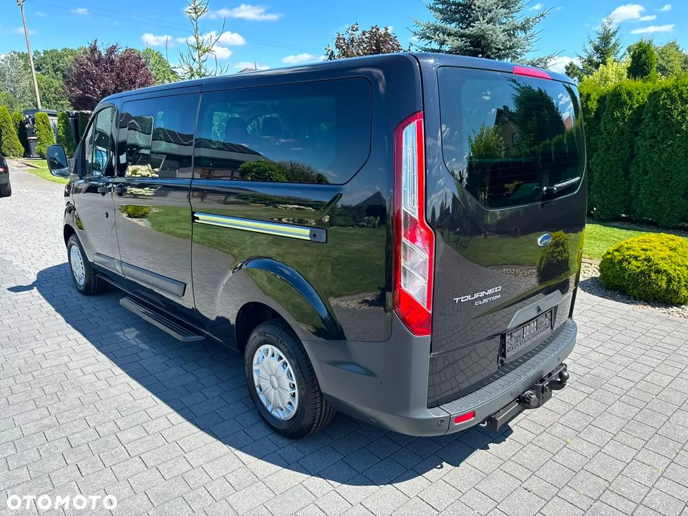 Ford Transit Custom 300 L2H1 VA Titanium - 14