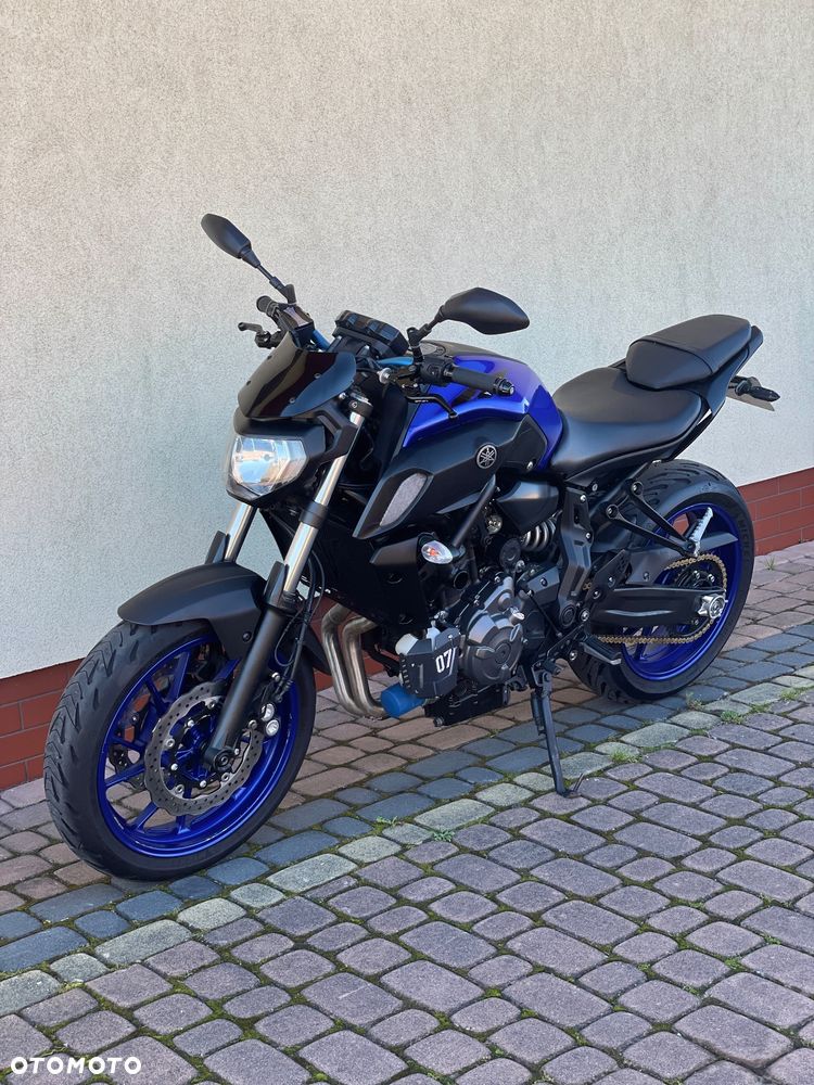 Yamaha MT - 15