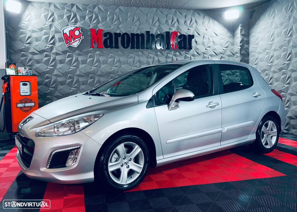Peugeot 308 1.6 HDi Executive - 3