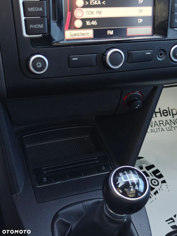 Volkswagen Touran 1.6 TDI DPF Highline - 9