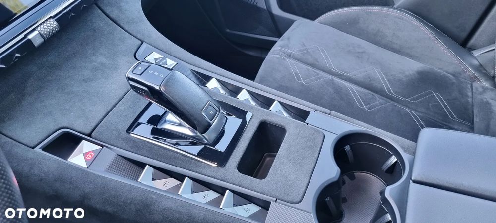 DS Automobiles DS 7 Crossback - 31