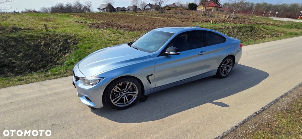 BMW Seria 4 435i M Sport - 1