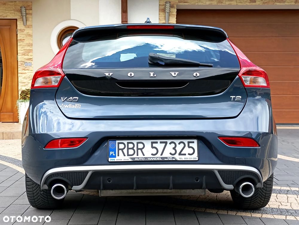 Volvo V40 T2 Drive-E Momentum - 8