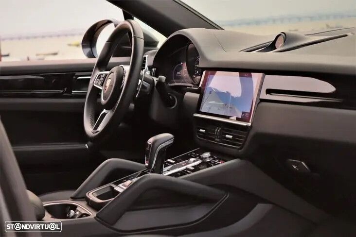 Porsche Cayenne Coupé - 35