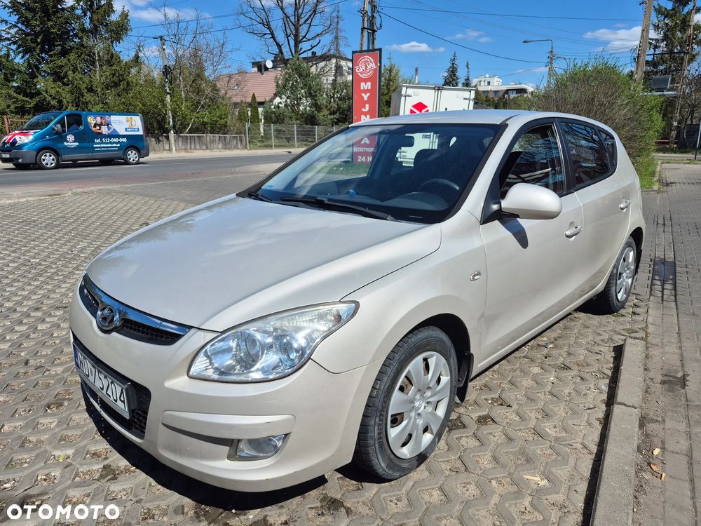 Hyundai i30 1.6 Comfort - 1