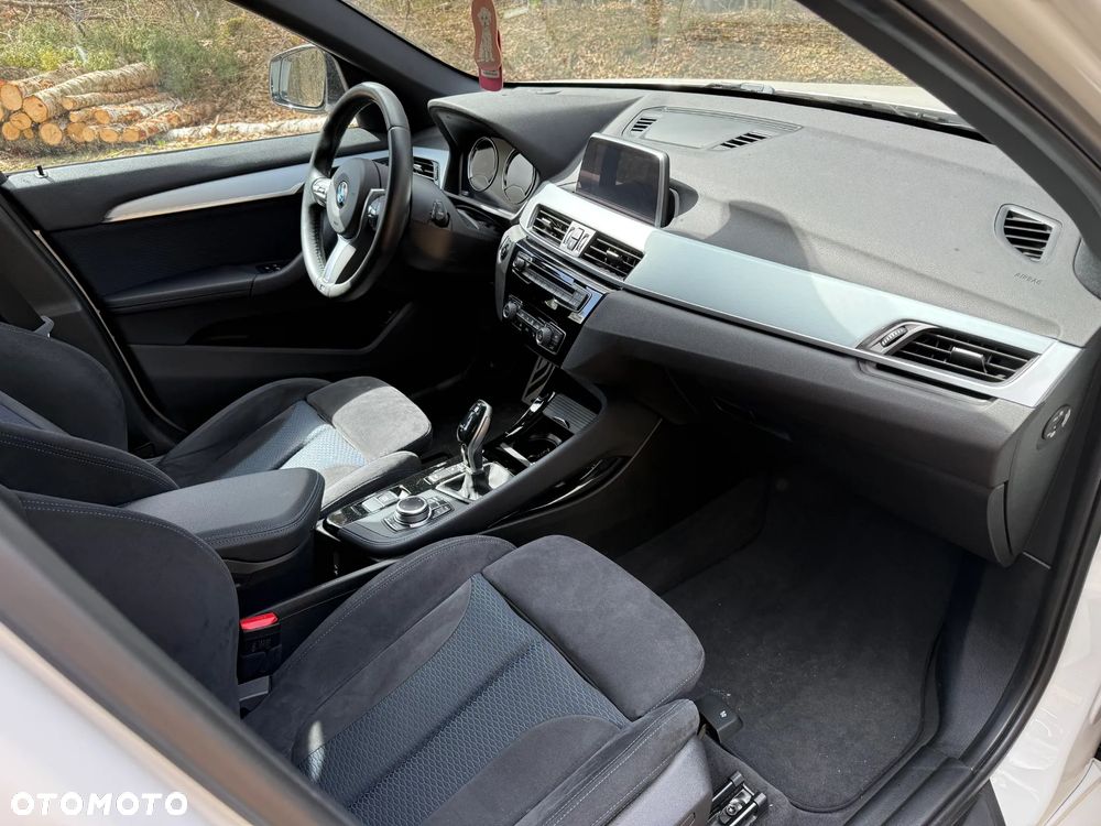 BMW X1 - 13