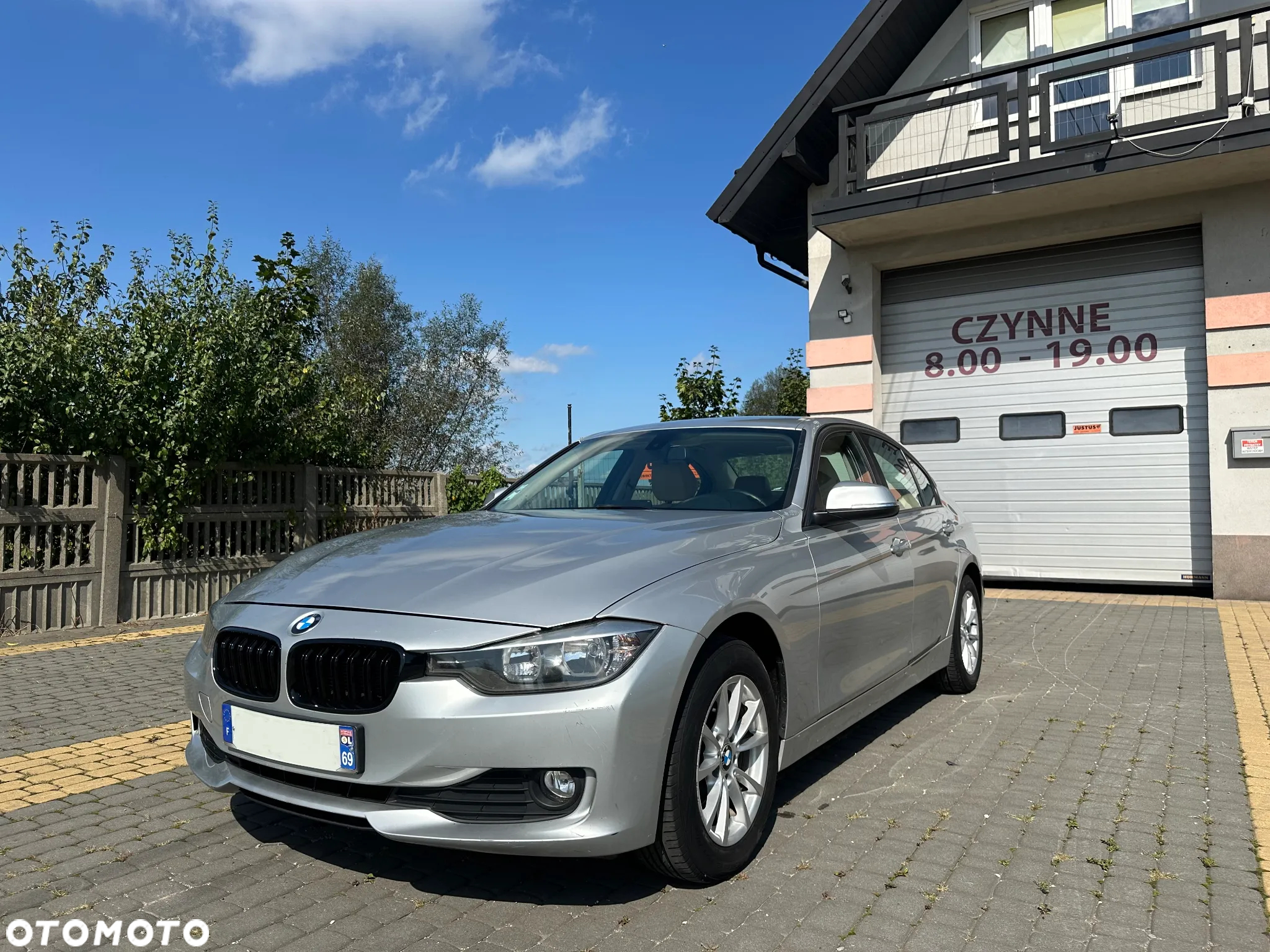 BMW Seria 3 318d Luxury Line - 3