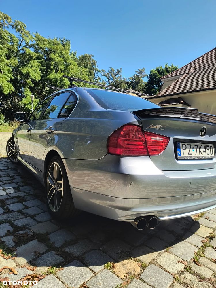 BMW Seria 3 325i - 7