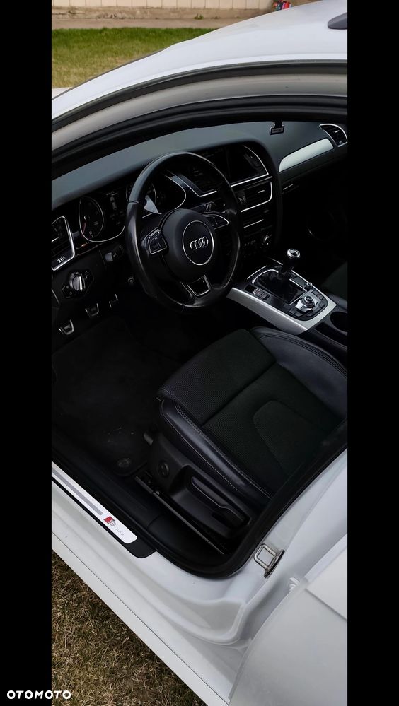 Audi A4 Avant 2.0 TDI - 9