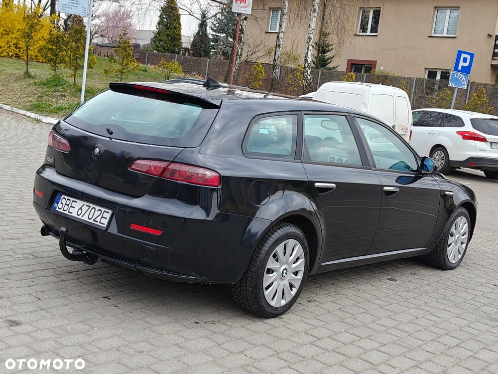 Alfa Romeo 159 1.9 JTDM 16V DPF Distinctive - 12