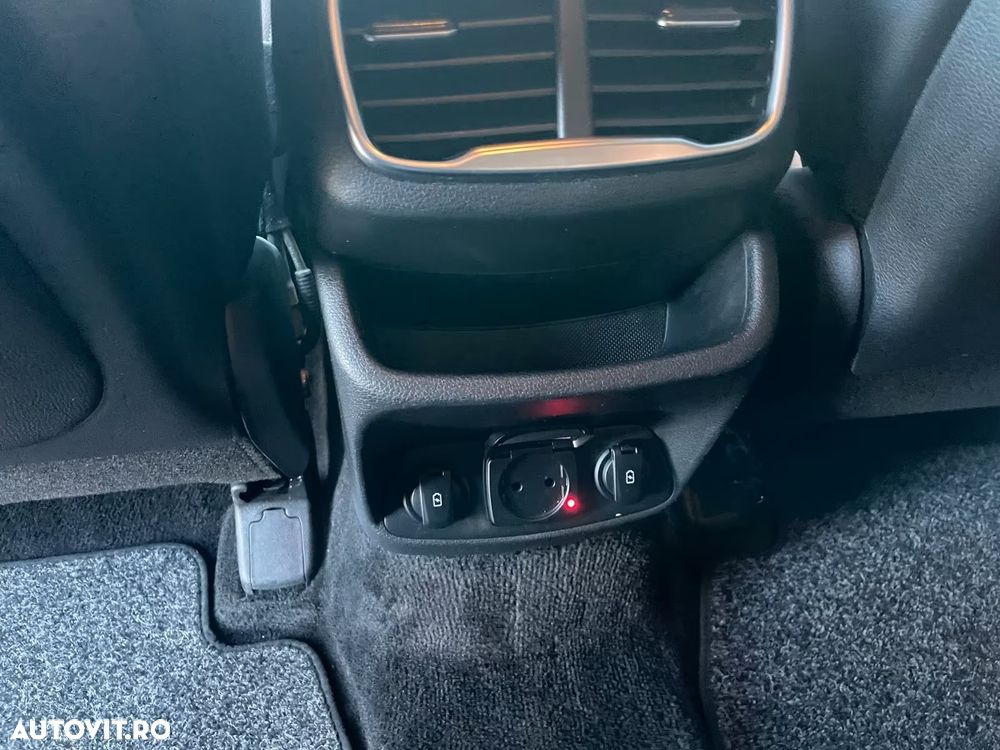 Hyundai Santa Fe 2.2 CRDi 4WD 8AT Luxury - 21