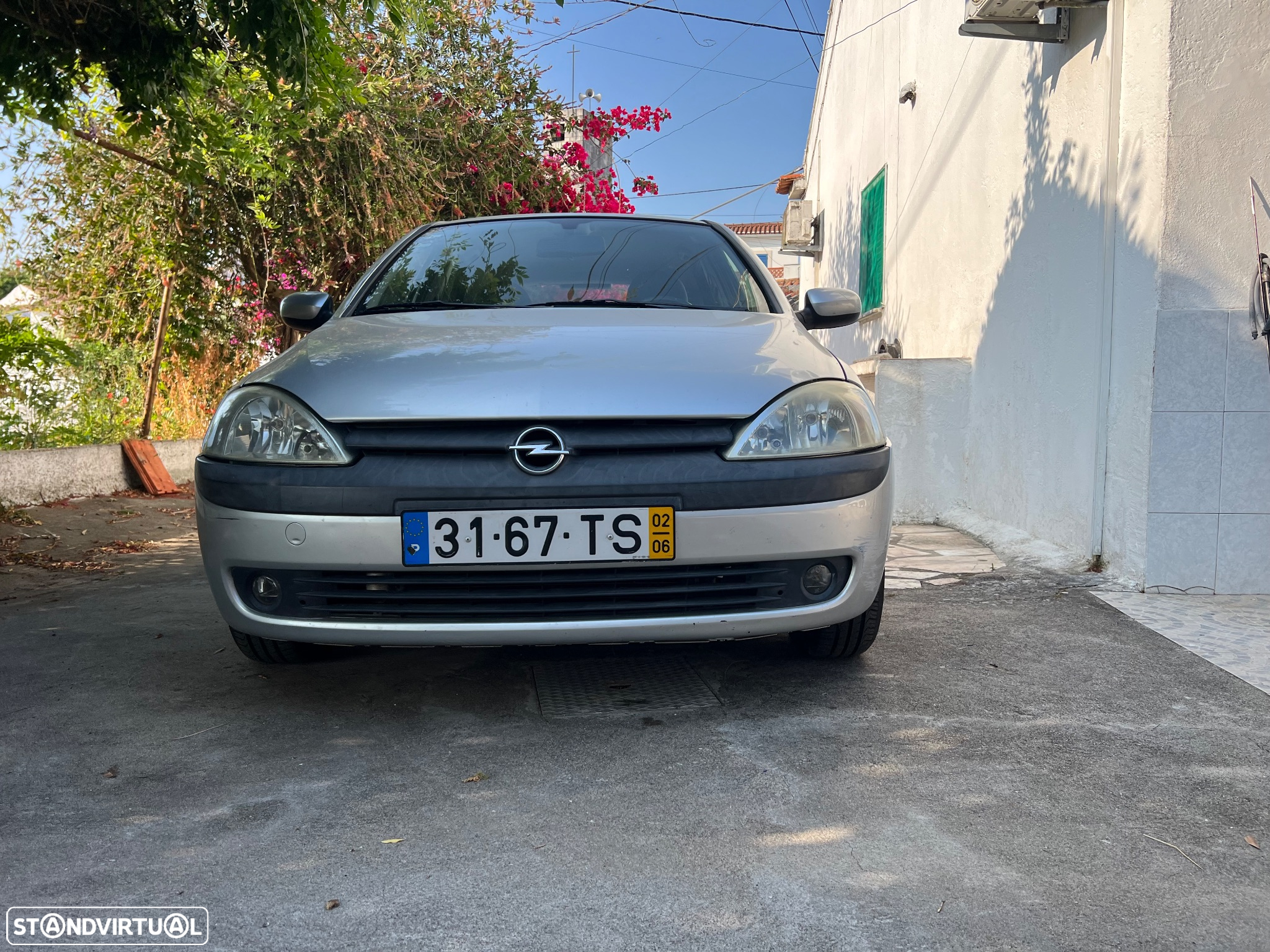 Opel Corsa 1.2 16V Elegance - 2