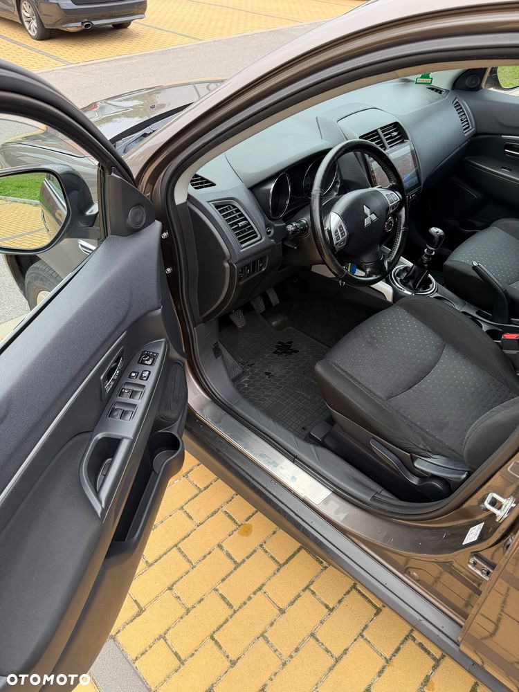 Mitsubishi ASX - 13