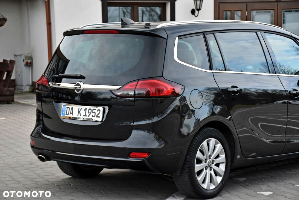 Opel Zafira 2.0 CDTI Cosmo - 25